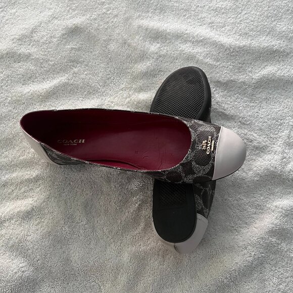 Coach Preppy Flats - Picture 1 of 4